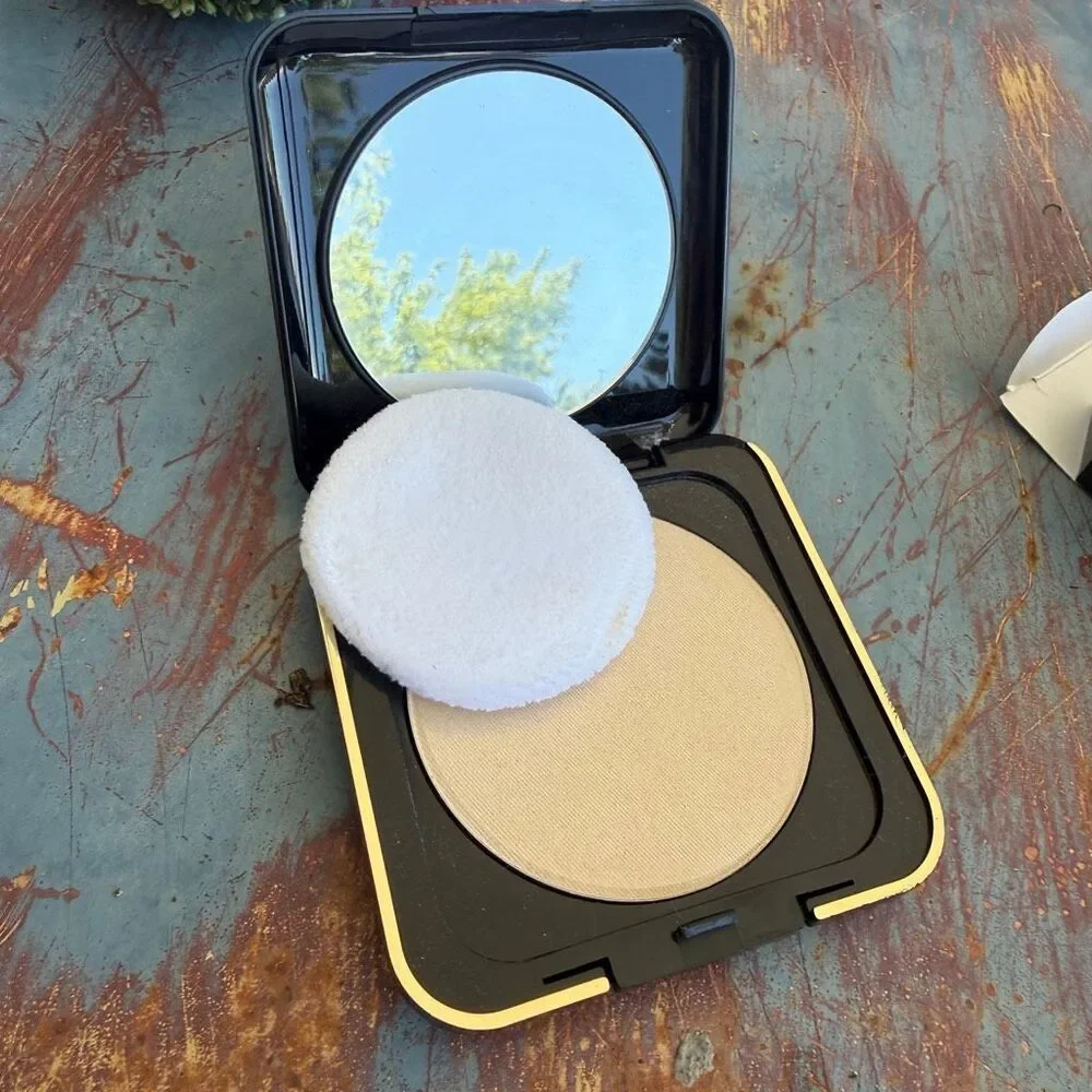 Vintage Corn Silk Translucent Pressed Face Powder Original Satin Walnut Formula